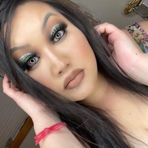 Meet your Posher, Choua